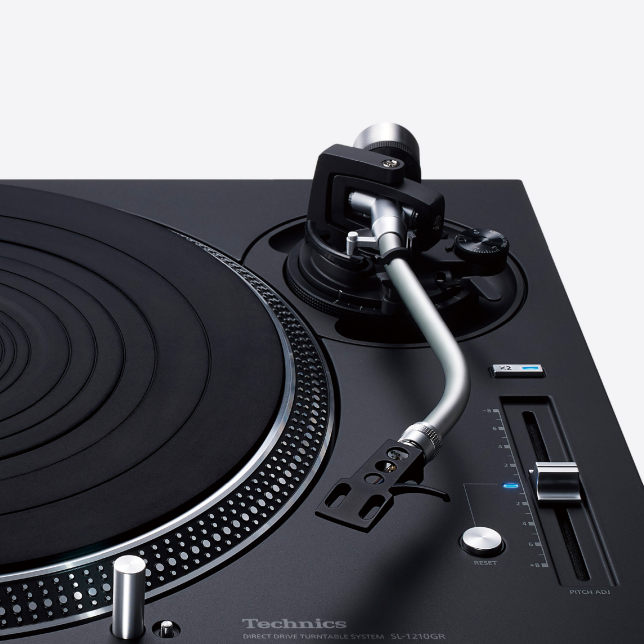 Technics SL-1210GREGK Technics SL-1210 Grand Class - gramofón s priamym pohonom (bezjadrový motor s konštantnou rýchlosťou otáčania, tuhosťou a tlmením vibrácií) 5 Technics SL-1210GREGK ast 1243288.png.pub .thumb .644.644
