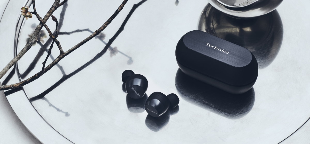 Technics EAH-AZ70WE-K ast 1333332.jpg.pub .crop .pc .thumb .640.1200