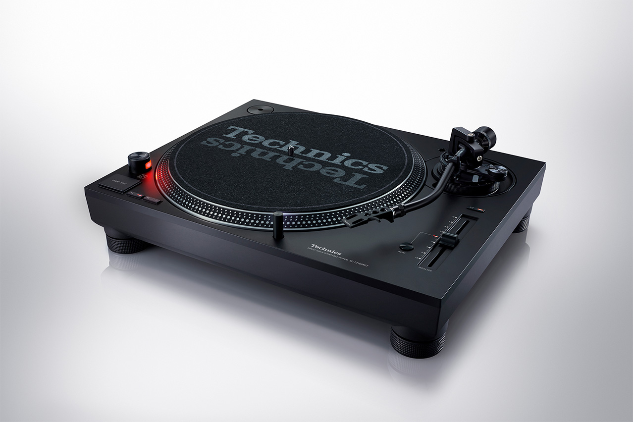 Technics SL-1210MK7EB sl 1210mk7 getinspired 2